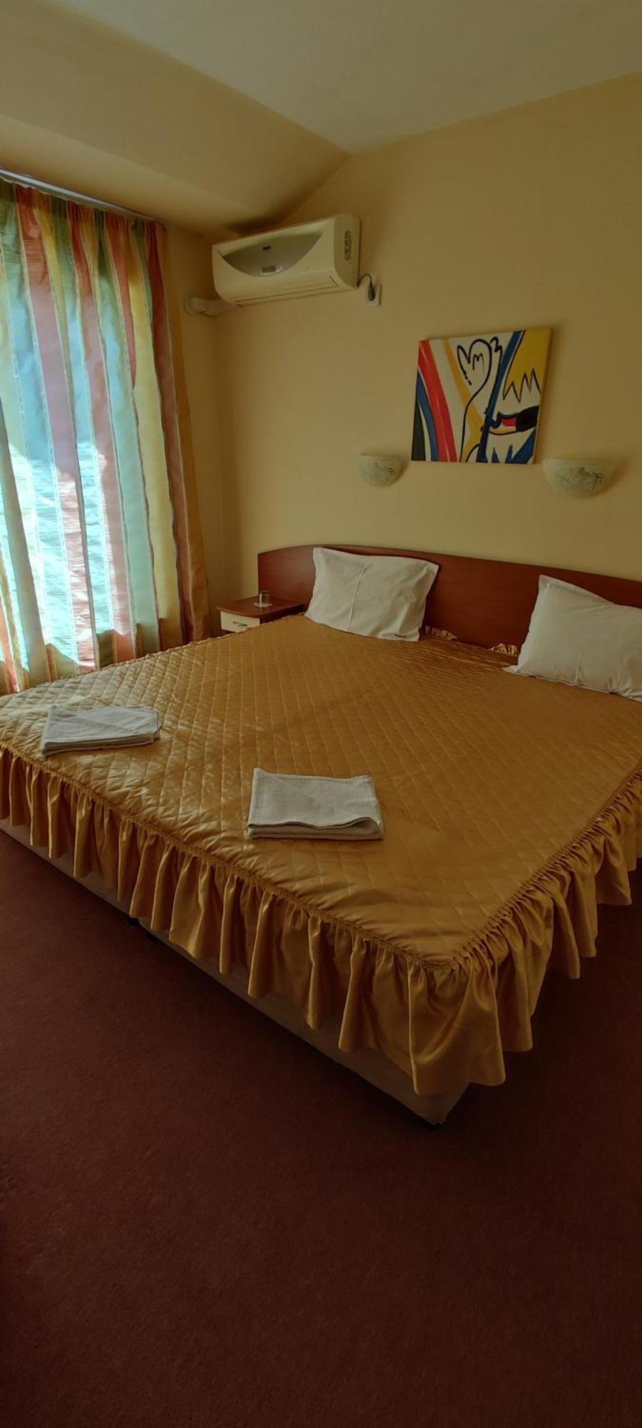 Family Hotel Mimosa Tsarevo Exterior photo