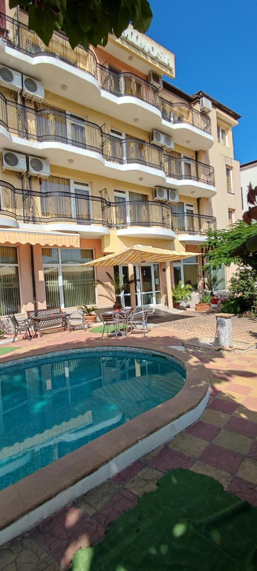 Family Hotel Mimosa Tsarevo Exterior photo