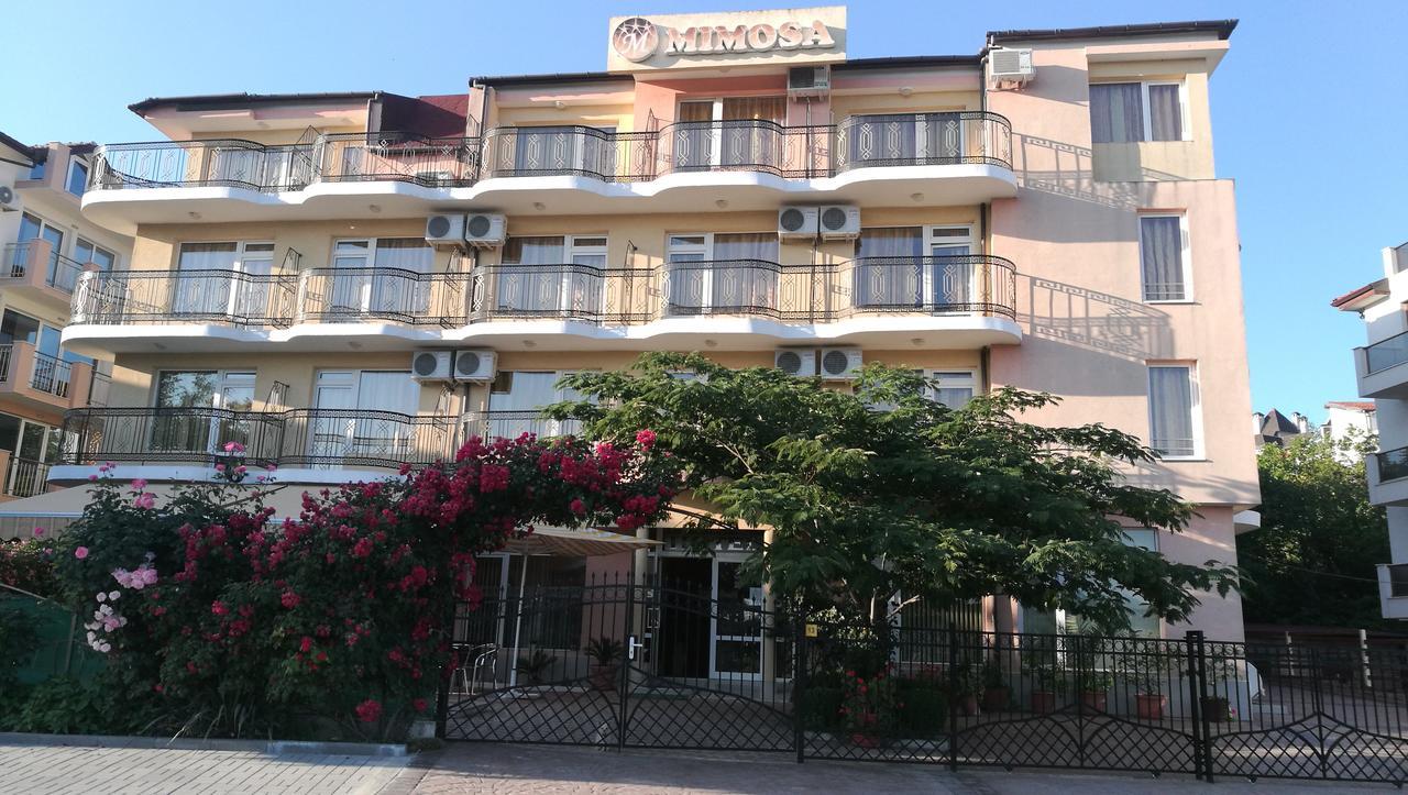 Family Hotel Mimosa Tsarevo Exterior photo